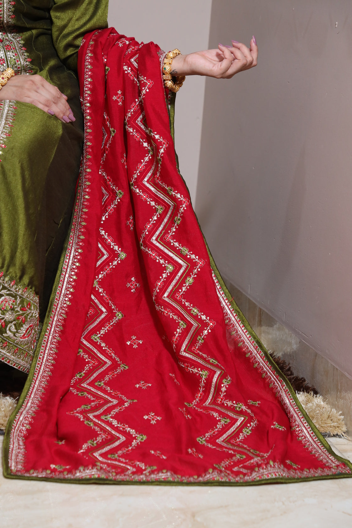 Women olive green zari detail Anarkali kurta with pant & magenta colour thread work dupatta