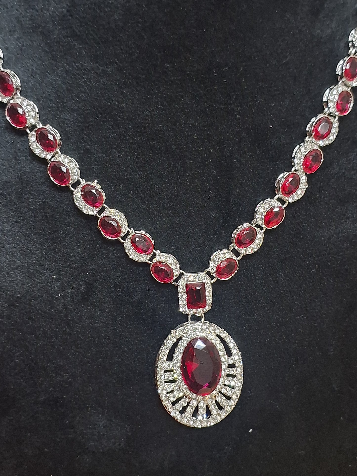Pink Colour Diamond work Pendant Necklace with Earring
