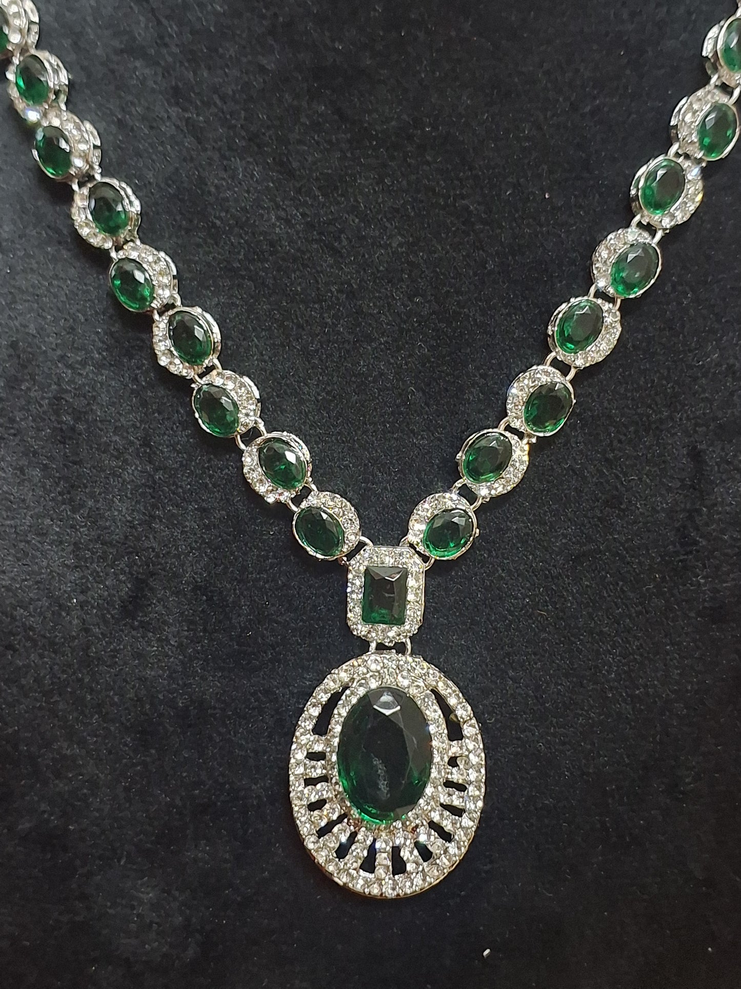 Green Colour Diamond work Pendant Necklace with Earring