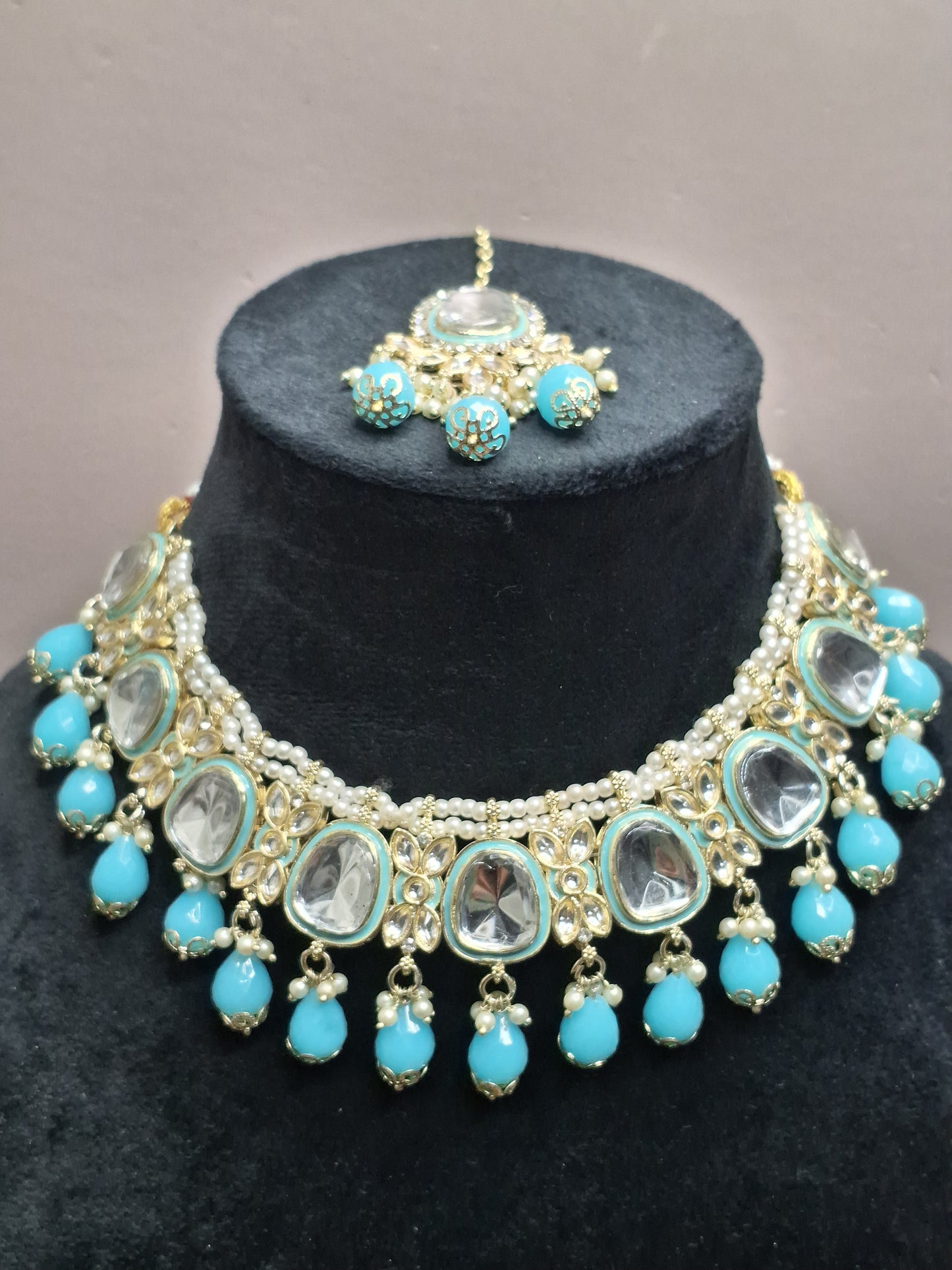 Sea Blue Colour Kundan Necklace with Earring & Maang Tikka