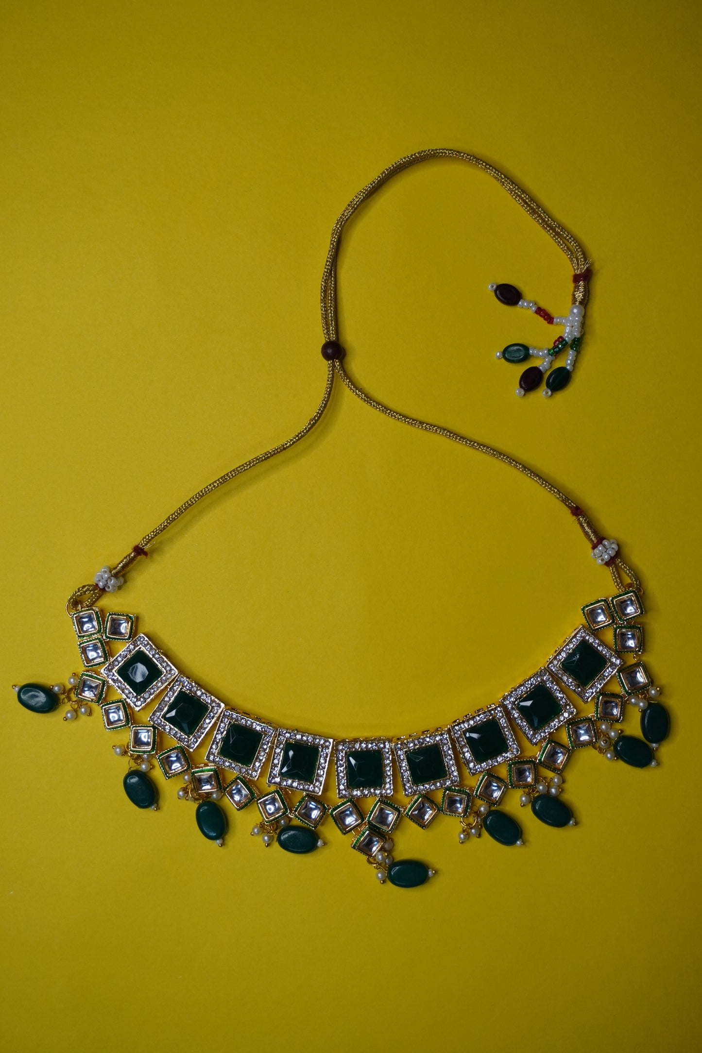 Green Colour Kundan Necklace with Earring & Maang Tikka
