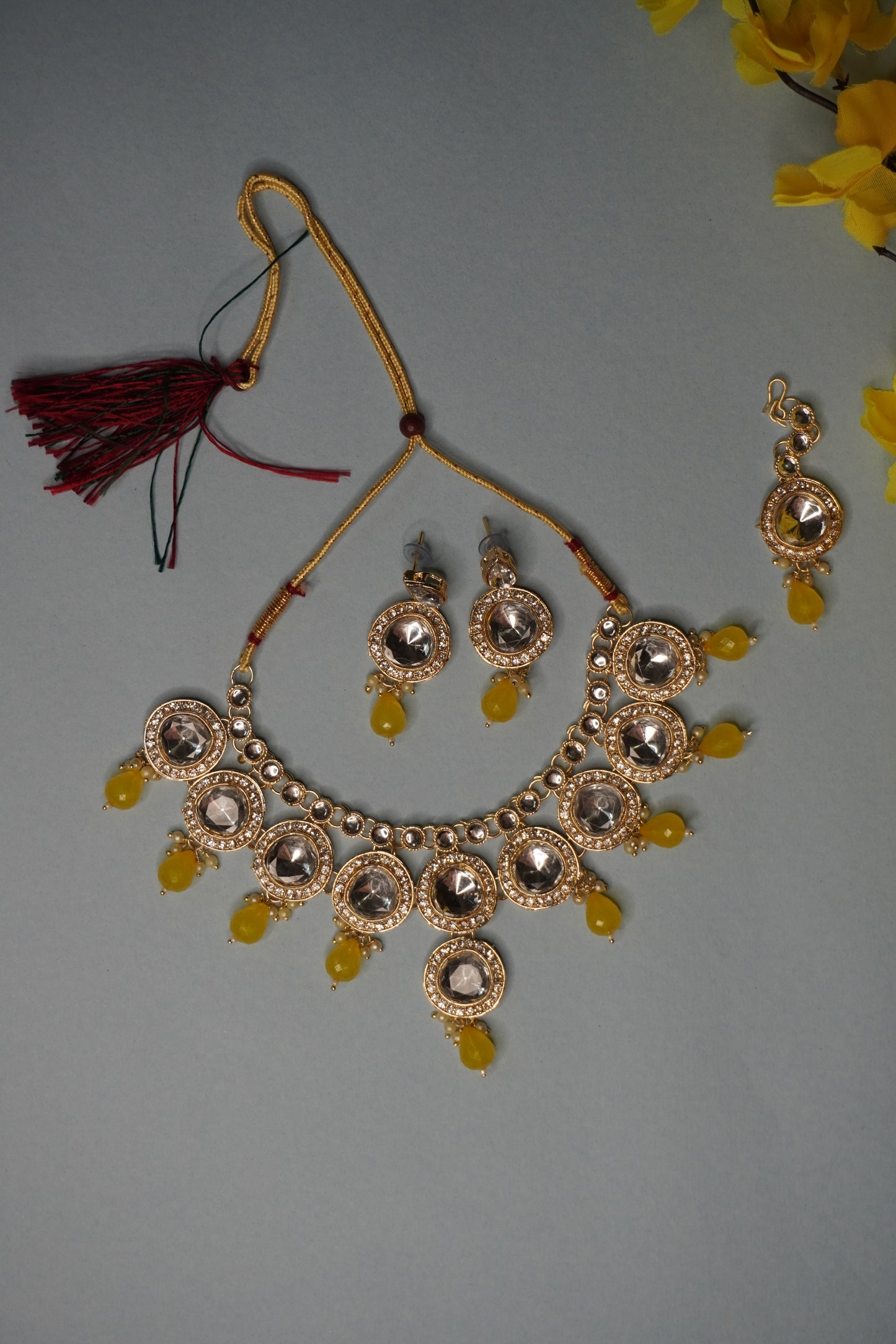 Yellow Colour Kundan Necklace with Earring & Maang Tikka