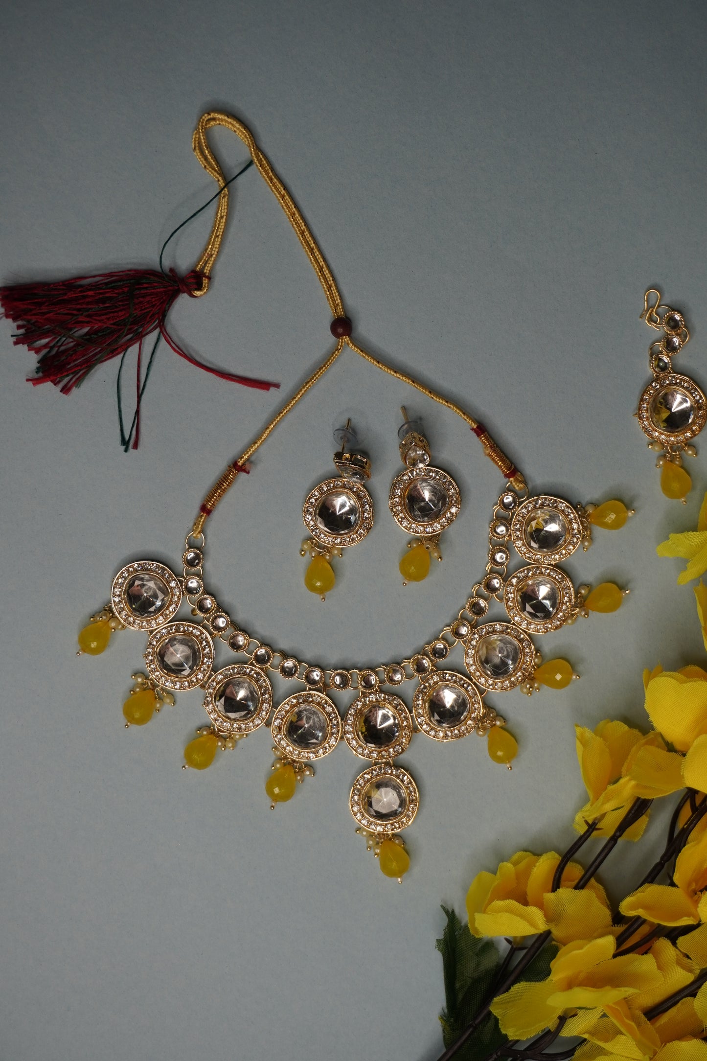 Yellow Colour Kundan Necklace with Earring & Maang Tikka