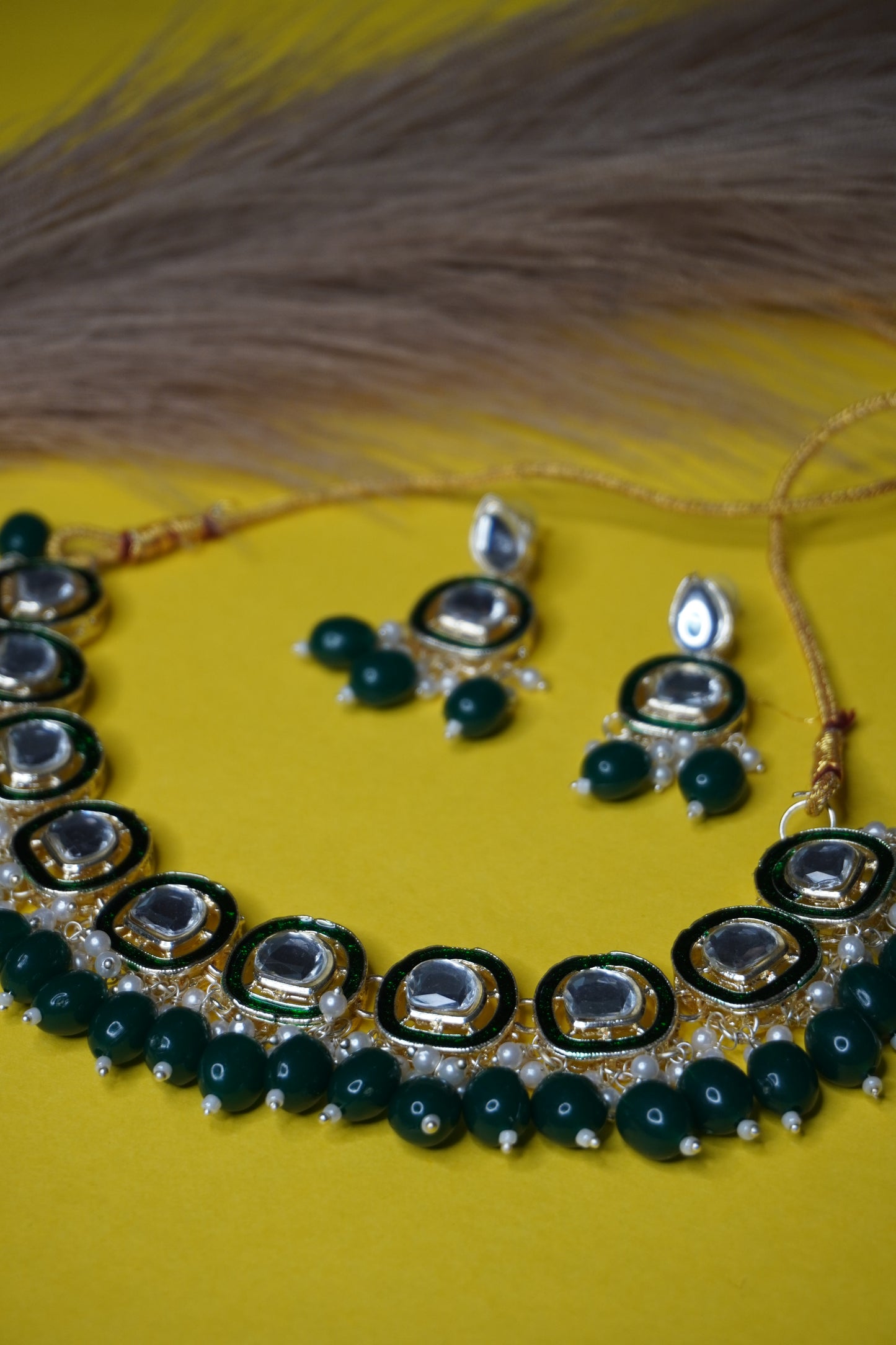 Green Colour Kundan Necklace with Earring & Maang Tikka