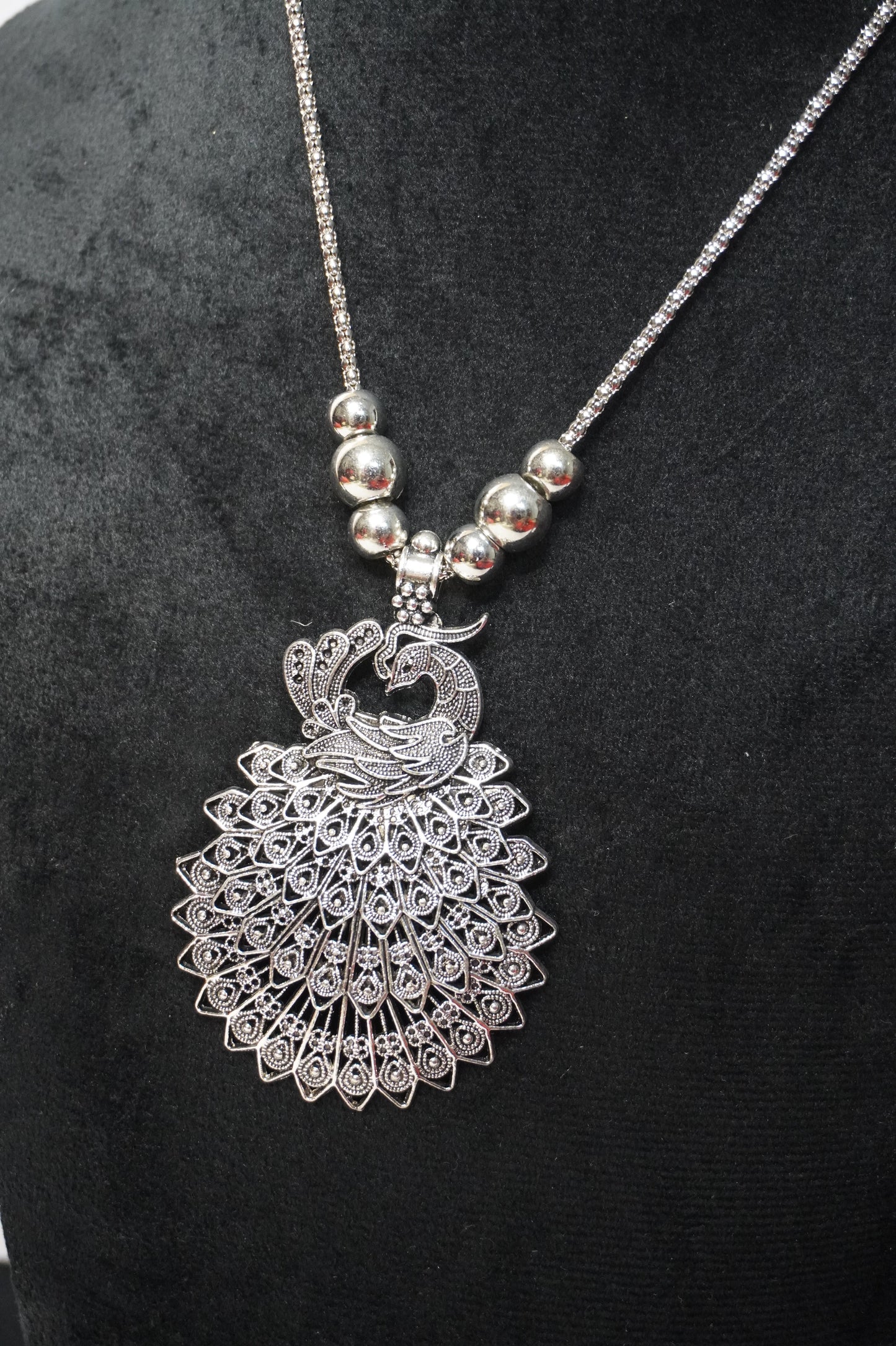 Peacock Style Oxidized Pendant Necklace