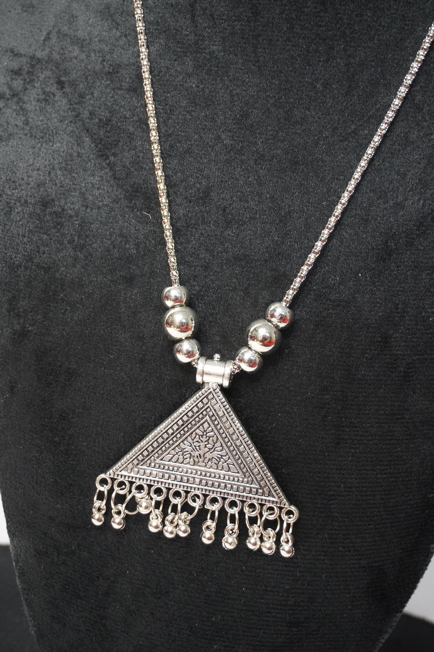 Oxidized Pendant Necklace