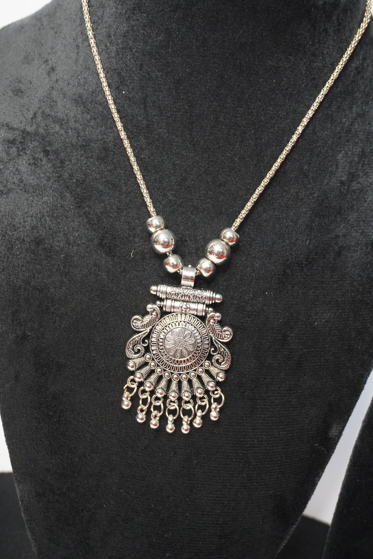 Oxidized Pendant Necklace