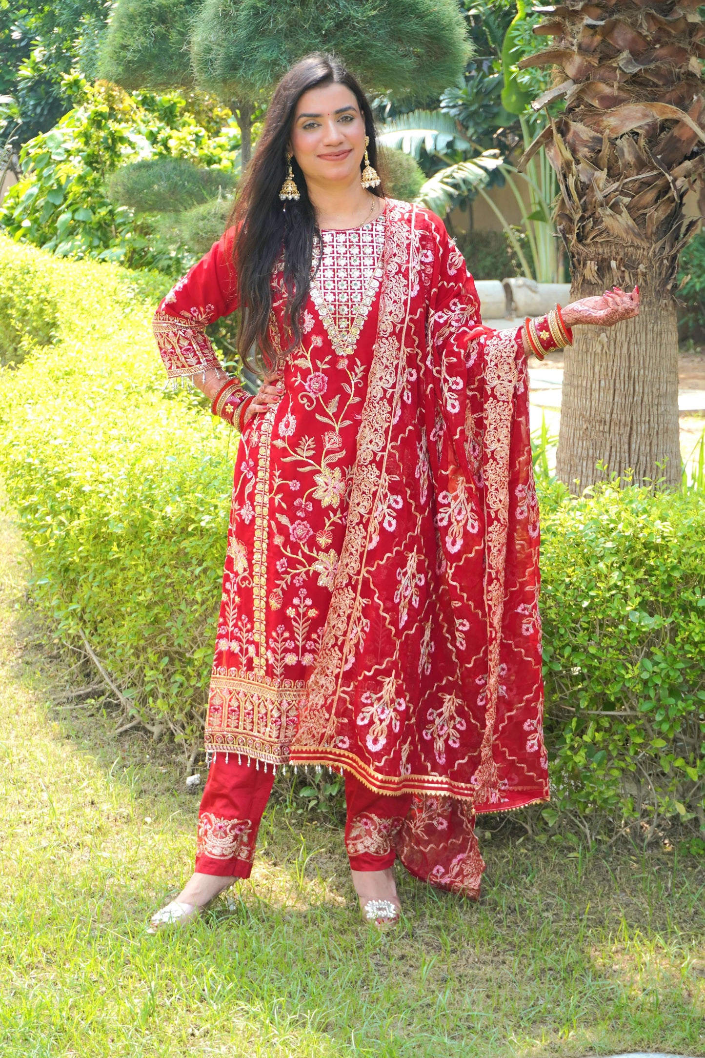 Red Colour Zari & Mirror Work Pakistani Kurta Set with Pant & Dupatta