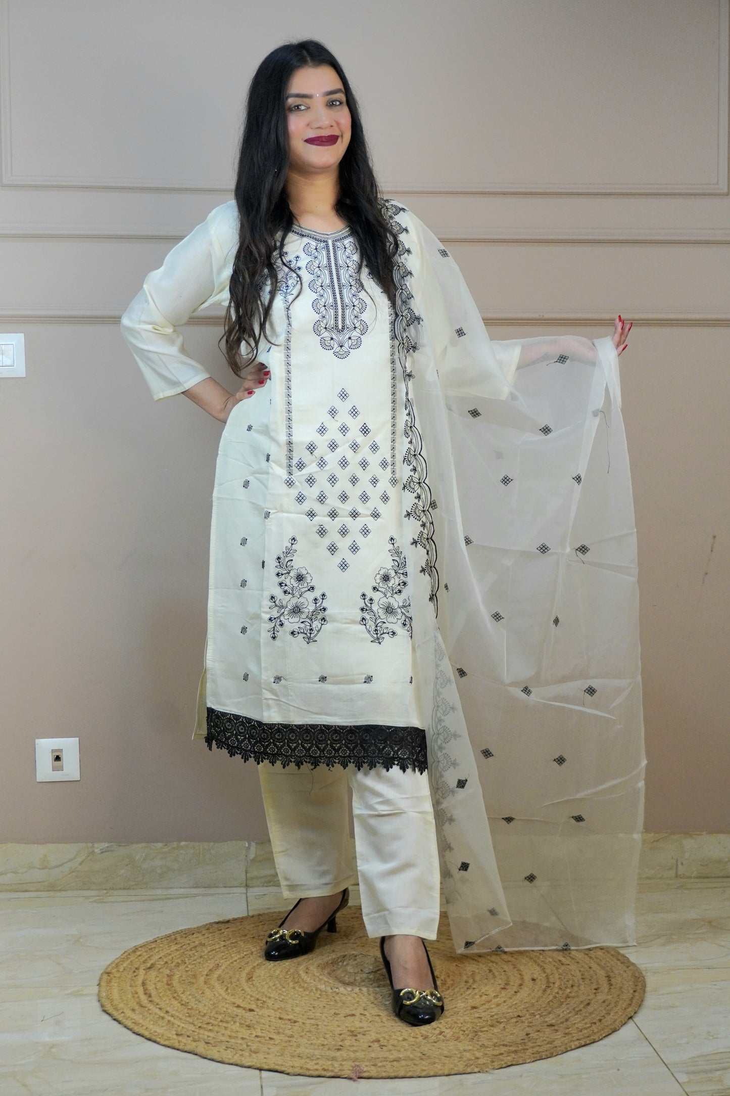 Off White Colour Thread & Lace Work Straight Kurta Set with Pant & Dupatta