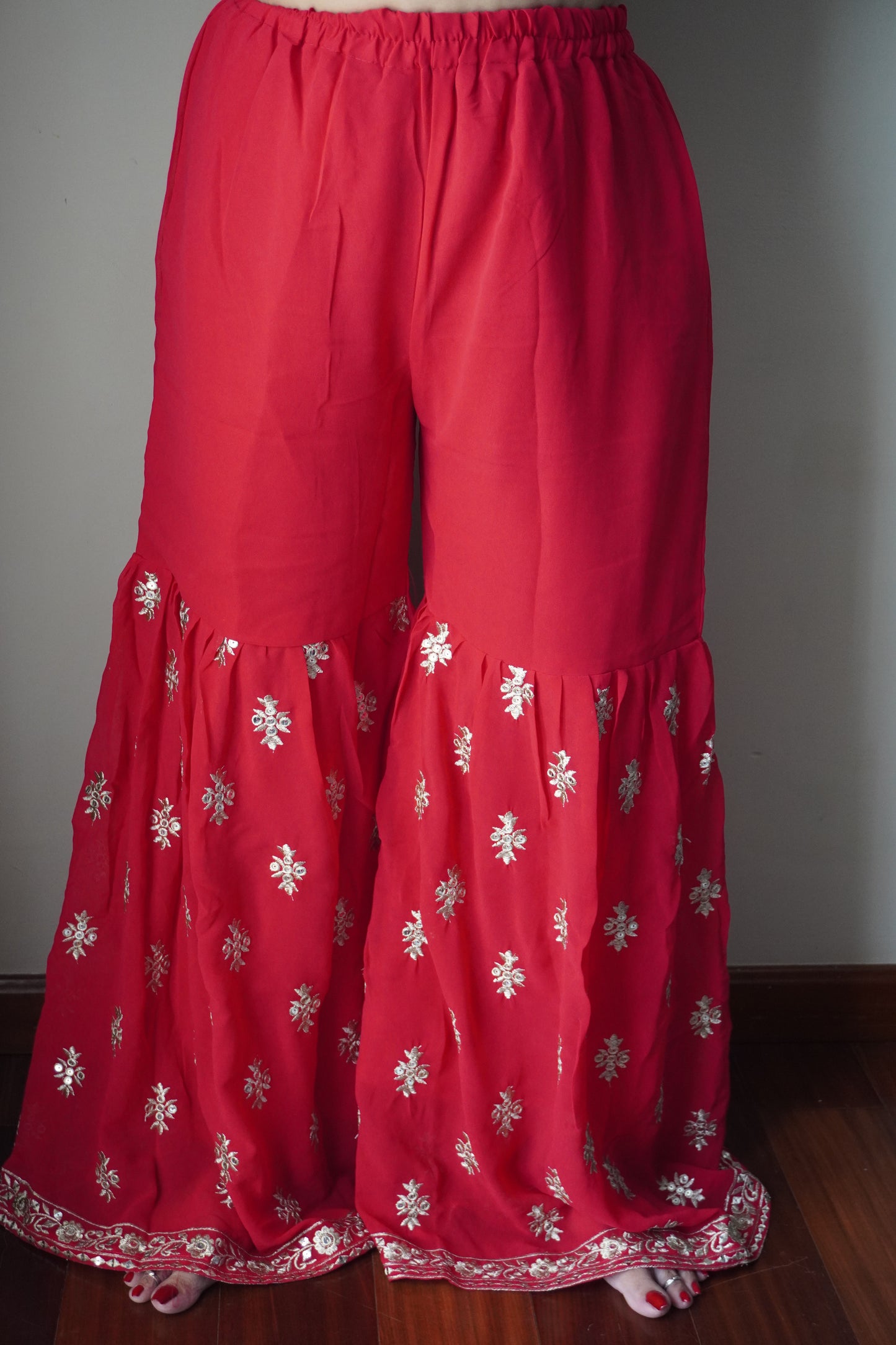 Red Colour Thread & Mirror Work Kurta & Sharara Set with Dupatta Free size (3 Inch Margin both side available for alteration)