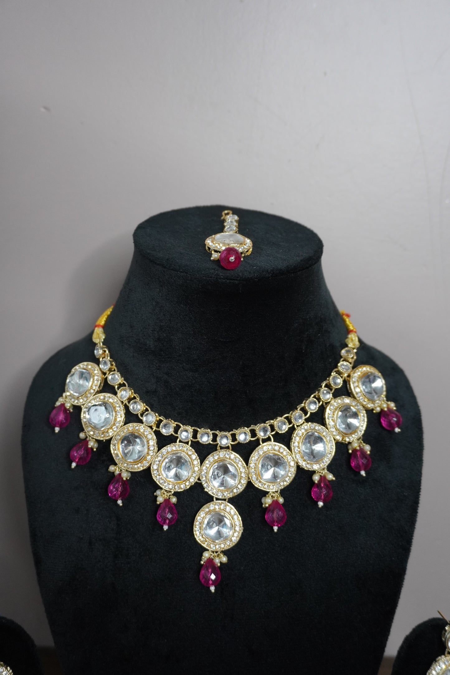 Pink Colour Kundan Necklace with Earring & Maang Tikka