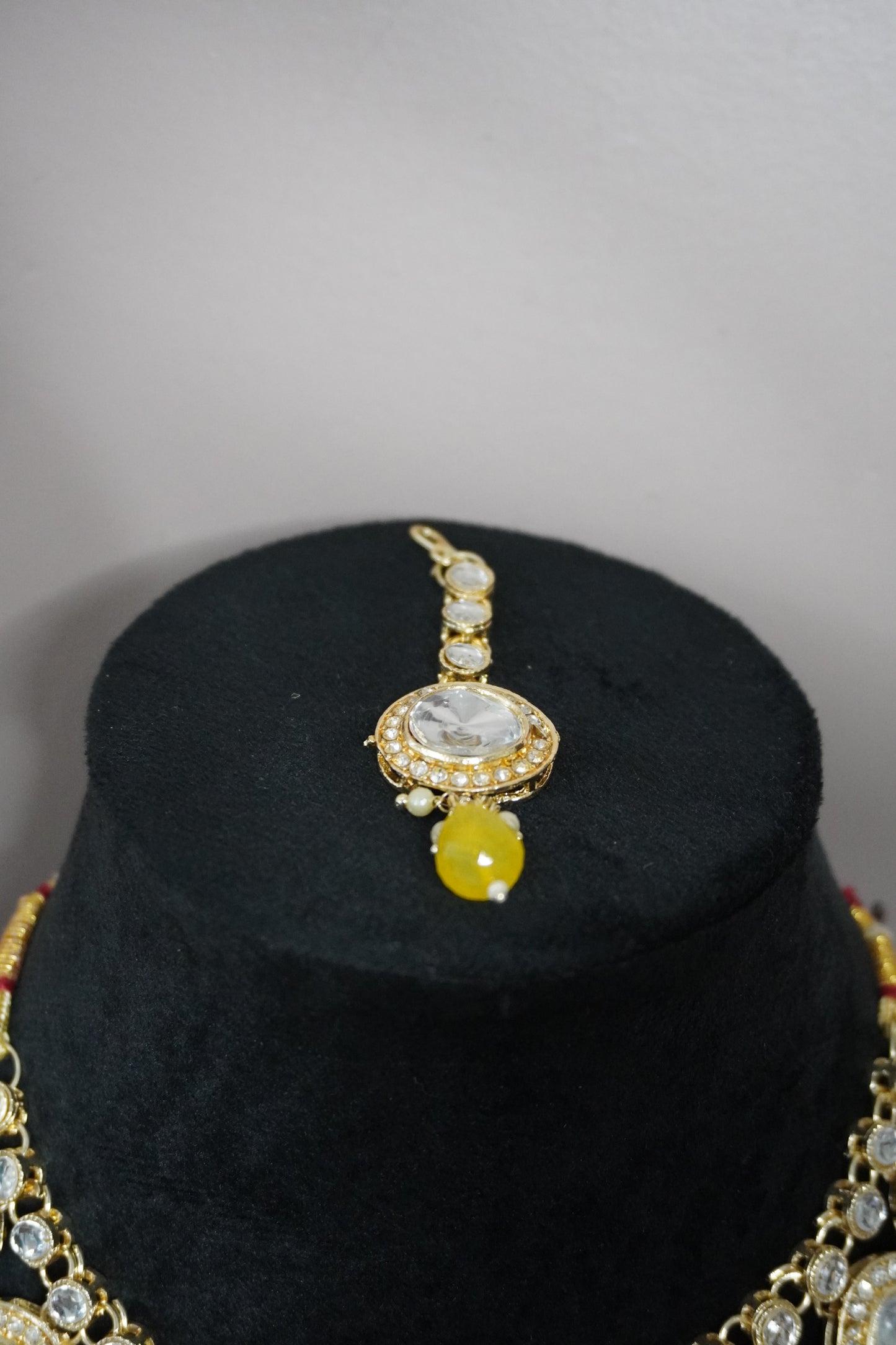 Yellow Colour Kundan Necklace with Earring & Maang Tikka