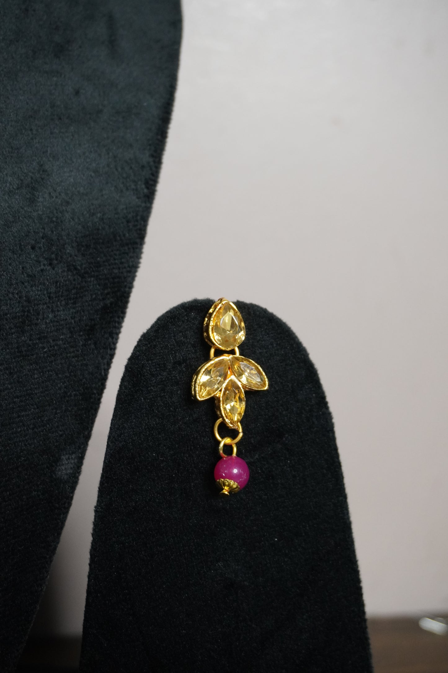 Pink Colour Kundan Necklace with Earring & Maang Tikka