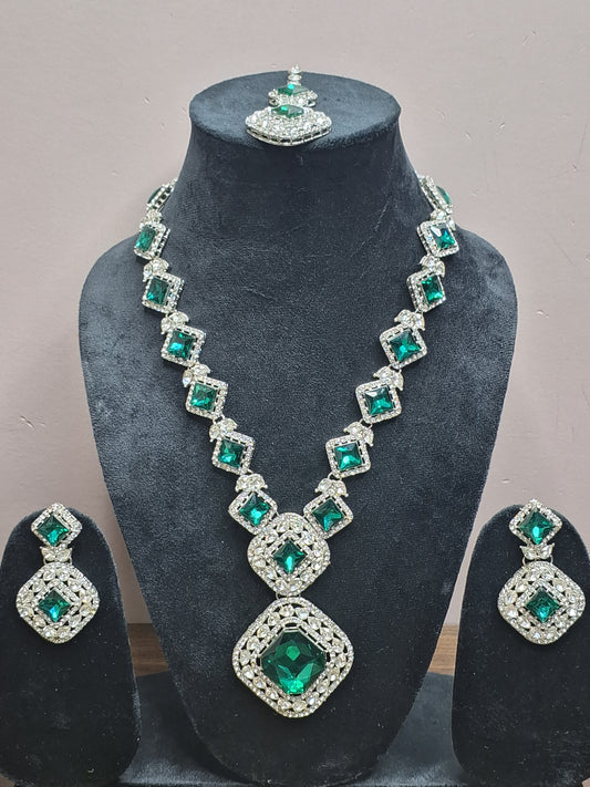 Green Colour Diamond Necklace with Earring & Maang Tikka