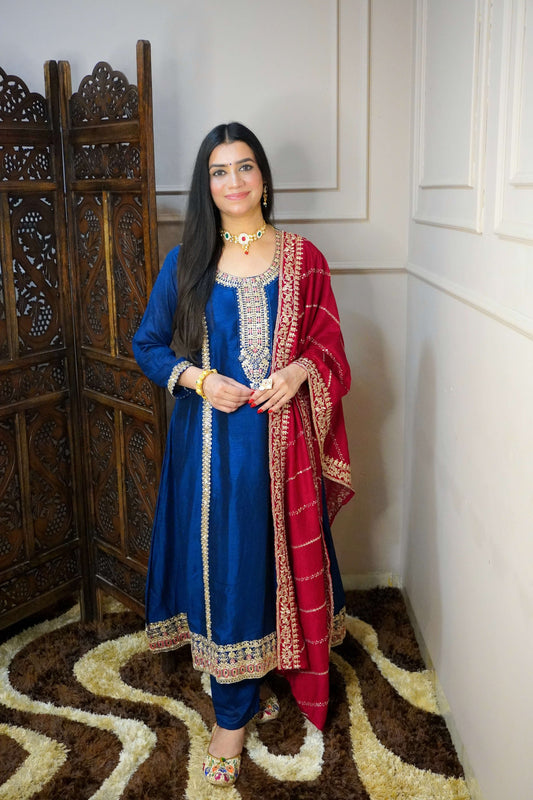 Women teal blue zari detail Anarkali kurta with pant & contrast zari dupatta