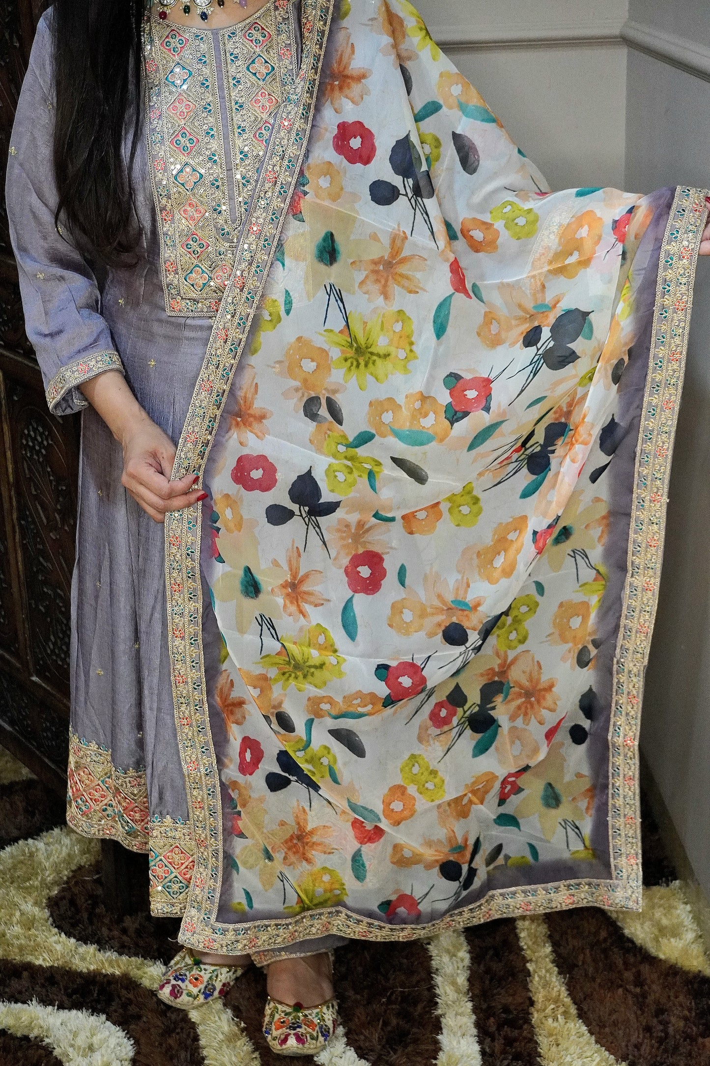 Women Mauve colour zari detail Anarkali kurta with pant & with floral print dupatta
