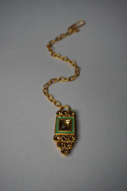 Mint Green Colour Kundan Necklace with Earring & Maang Tikka