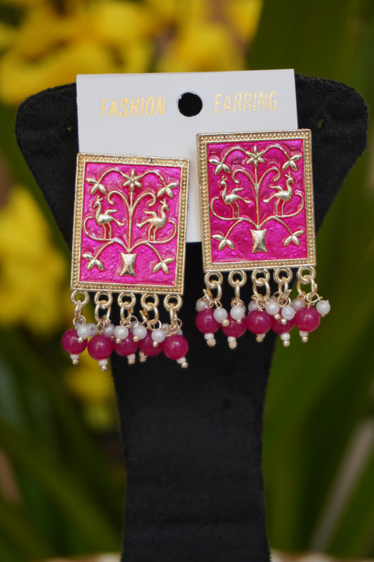 Pink colour rectangle shape meenakari stud