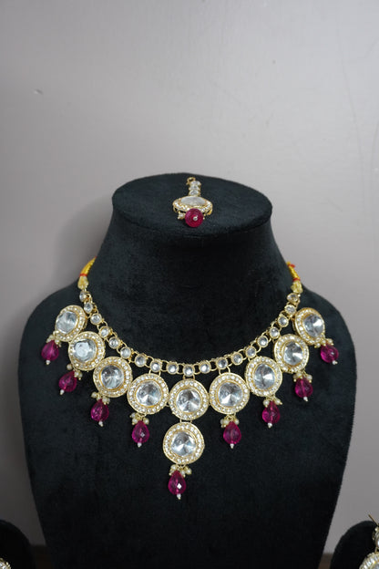 Pink Colour Kundan Necklace with Earring & Maang Tikka