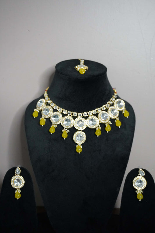 Yellow Colour Kundan Necklace with Earring & Maang Tikka