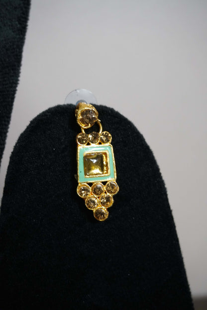 Pista Green Colour Kundan Necklace with Earring & Maang Tikka