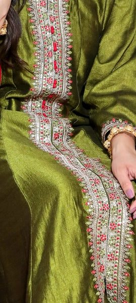 Women olive green zari detail Anarkali kurta with pant & magenta colour thread work dupatta